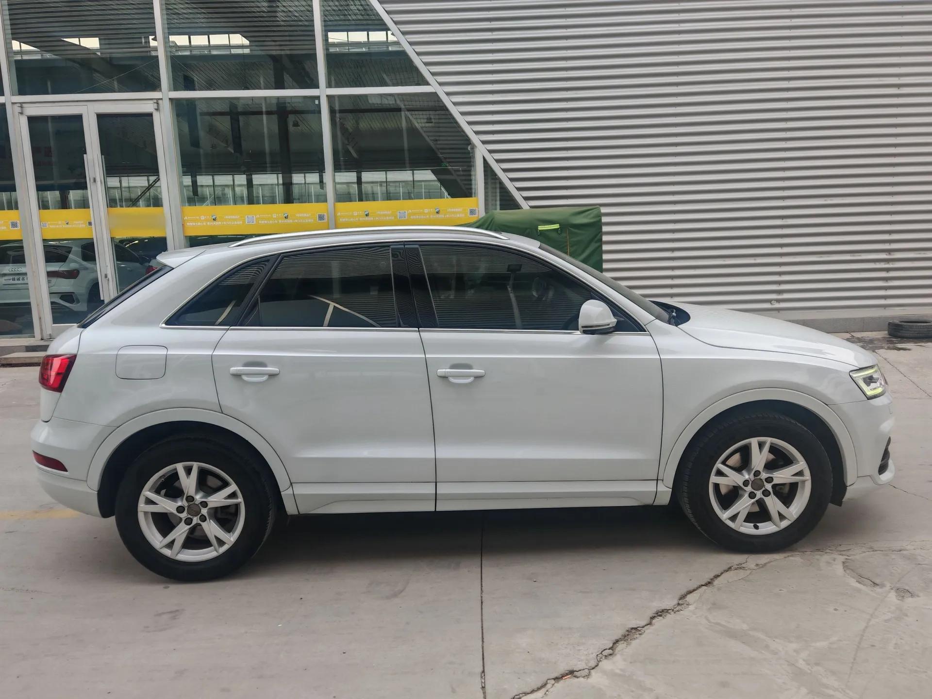 Audi Q3 2018 30th Anniversary Edition 35 TFSI Fashion Model — миниатюра 4