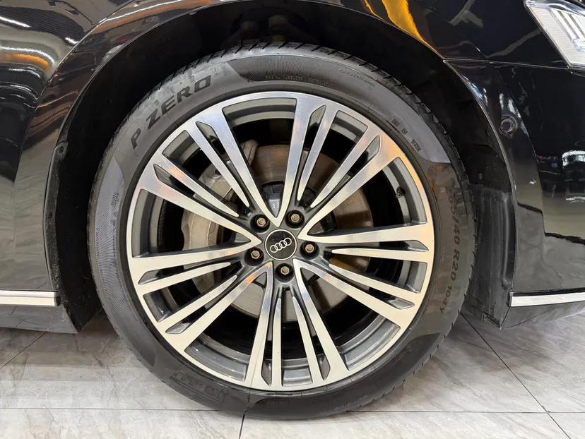 Audi A8 2021 A8L 55 TFSI quattro Prestige Edition — миниатюра 8