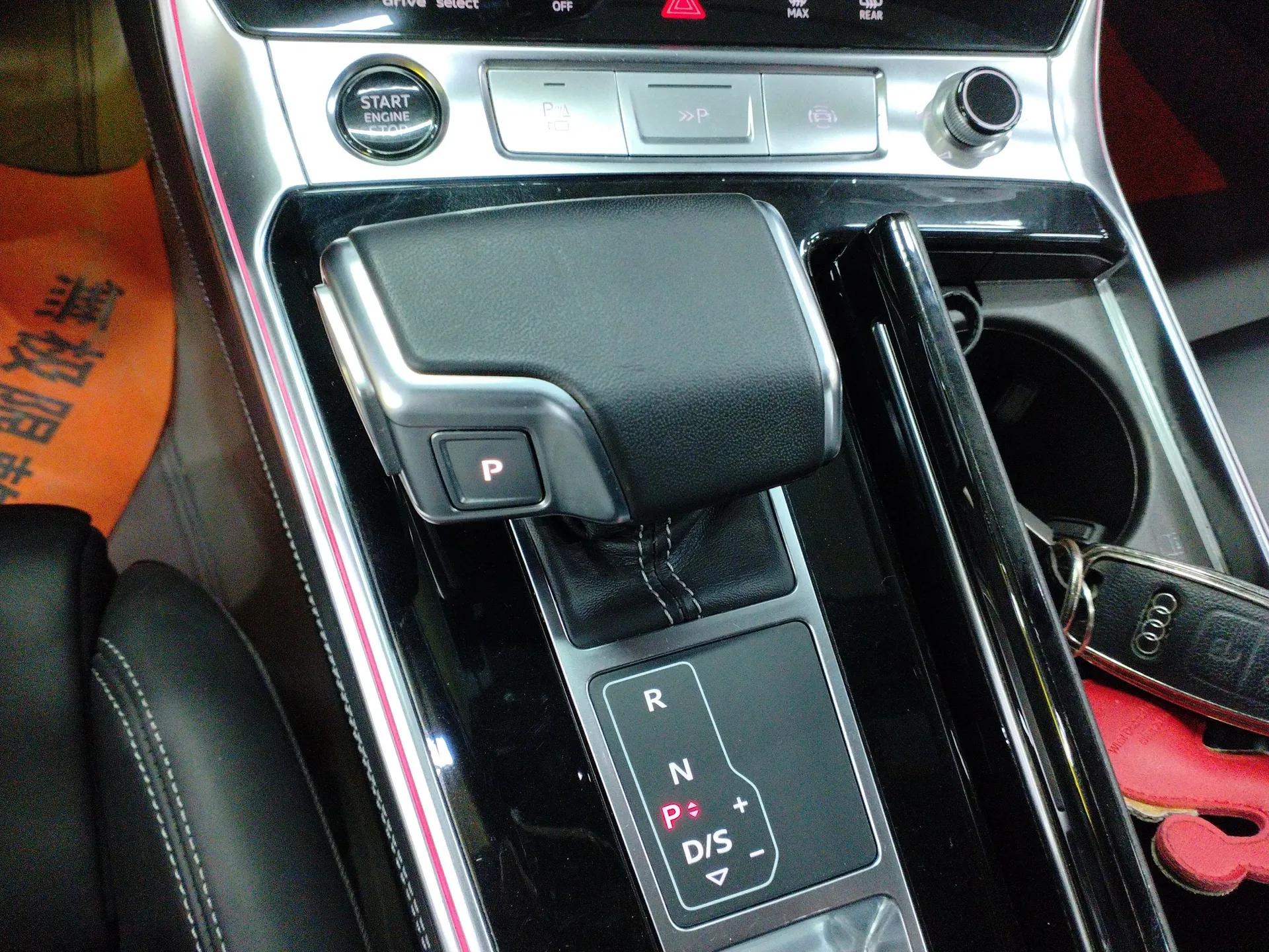 Audi A7 2023 55 TFSI quattro Prestige Edition — миниатюра 14