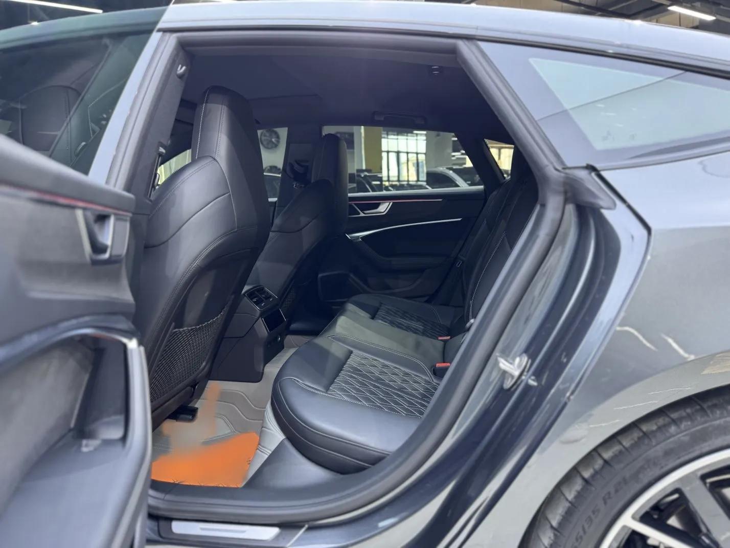 Audi A7 2023 55 TFSI quattro Prestige Edition — миниатюра 19