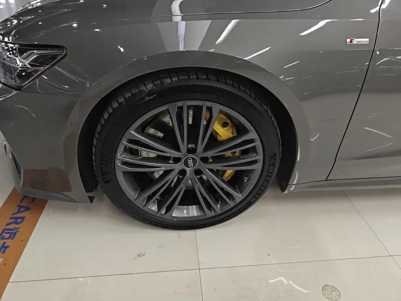 Audi A7 2023 45 TFSI Prestige Edition — миниатюра 14