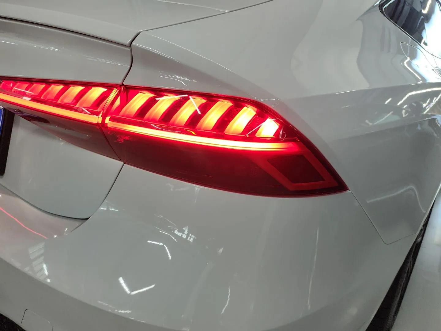 Audi A7 2021 45 TFSI Prestige Edition — миниатюра 7