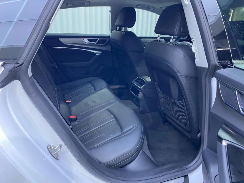 Audi A7 2024 45 TFSI Prestige Edition — миниатюра 8