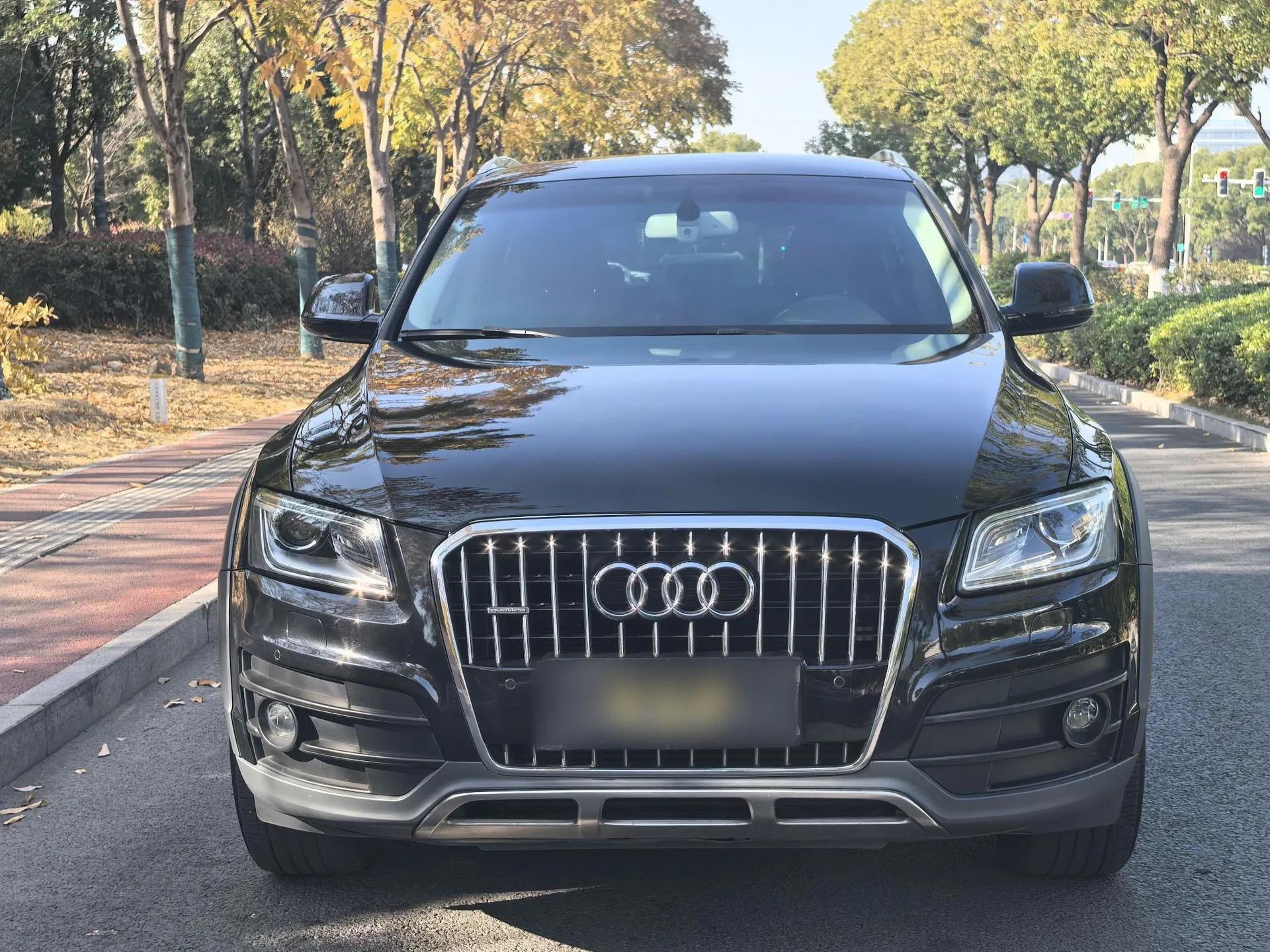 Audi Q5 2017 Plus 40 TFSI Technology Model — миниатюра 3