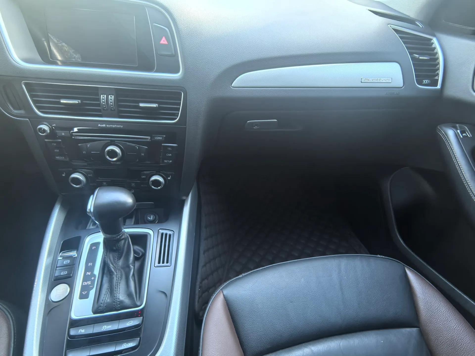 Audi Q5 2017 Plus 40 TFSI Technology Model — миниатюра 22