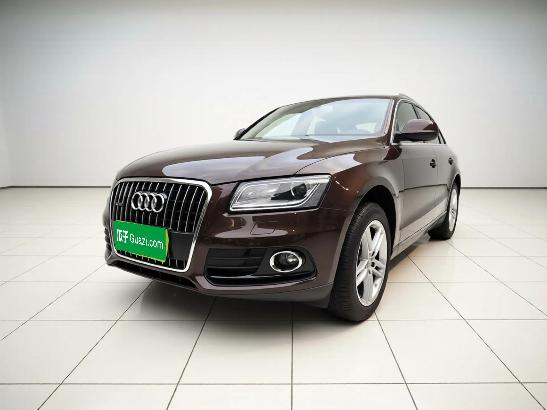 Audi Q5 2016 40 TFSI Comfort Model — миниатюра 1