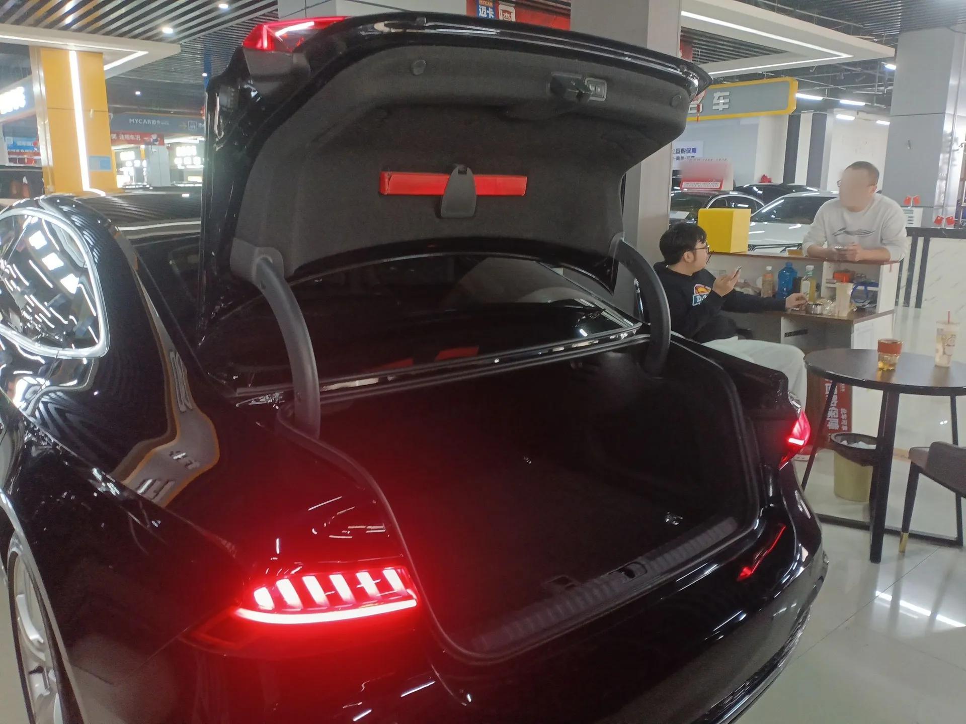 Audi A7L 2022 45 TFSI S-line Dream-Building Edition — миниатюра 22