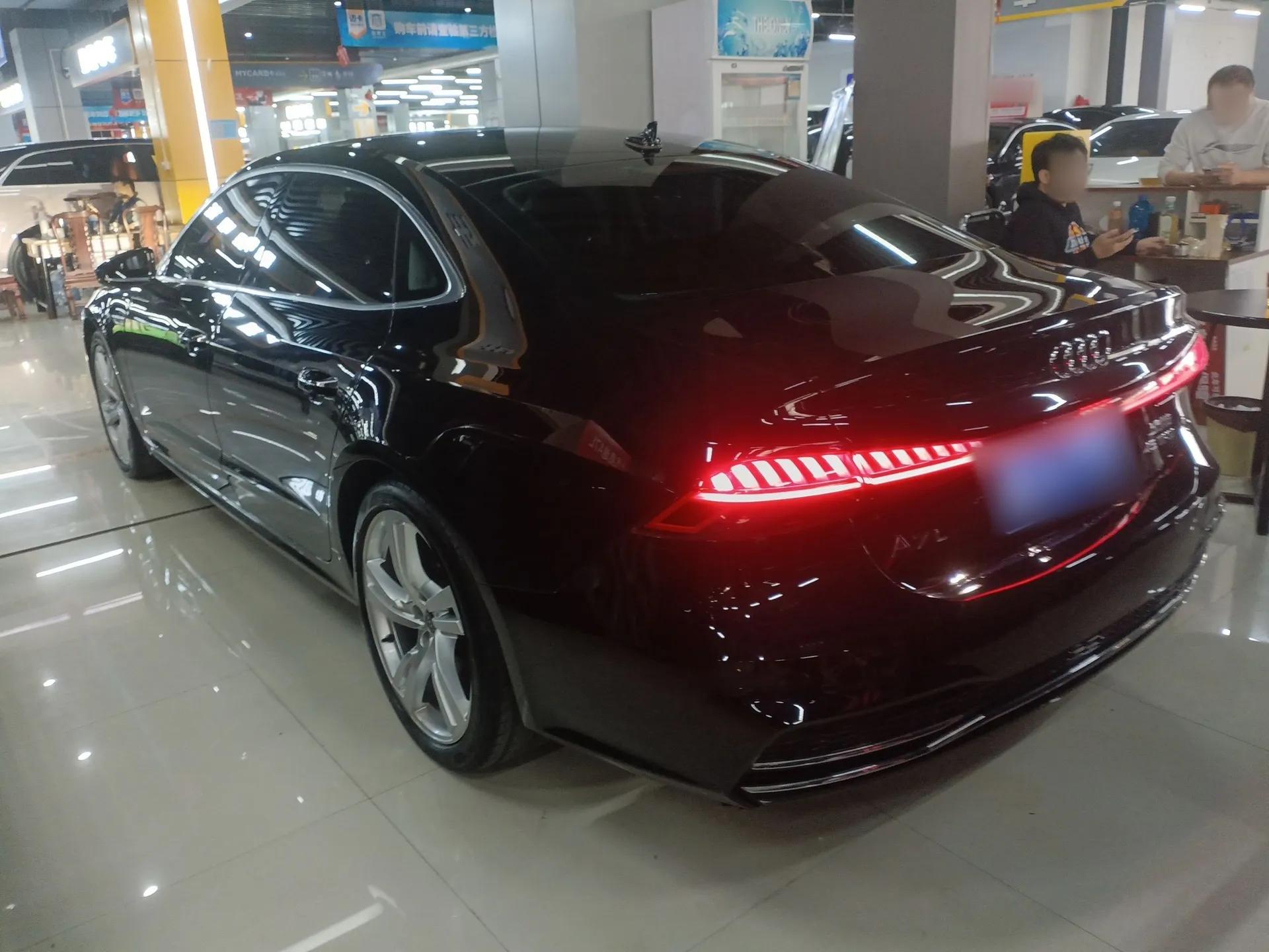 Audi A7L 2022 45 TFSI S-line Dream-Building Edition — миниатюра 4