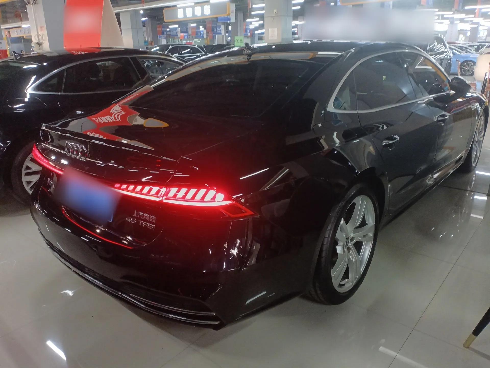 Audi A7L 2022 45 TFSI S-line Dream-Building Edition — миниатюра 6