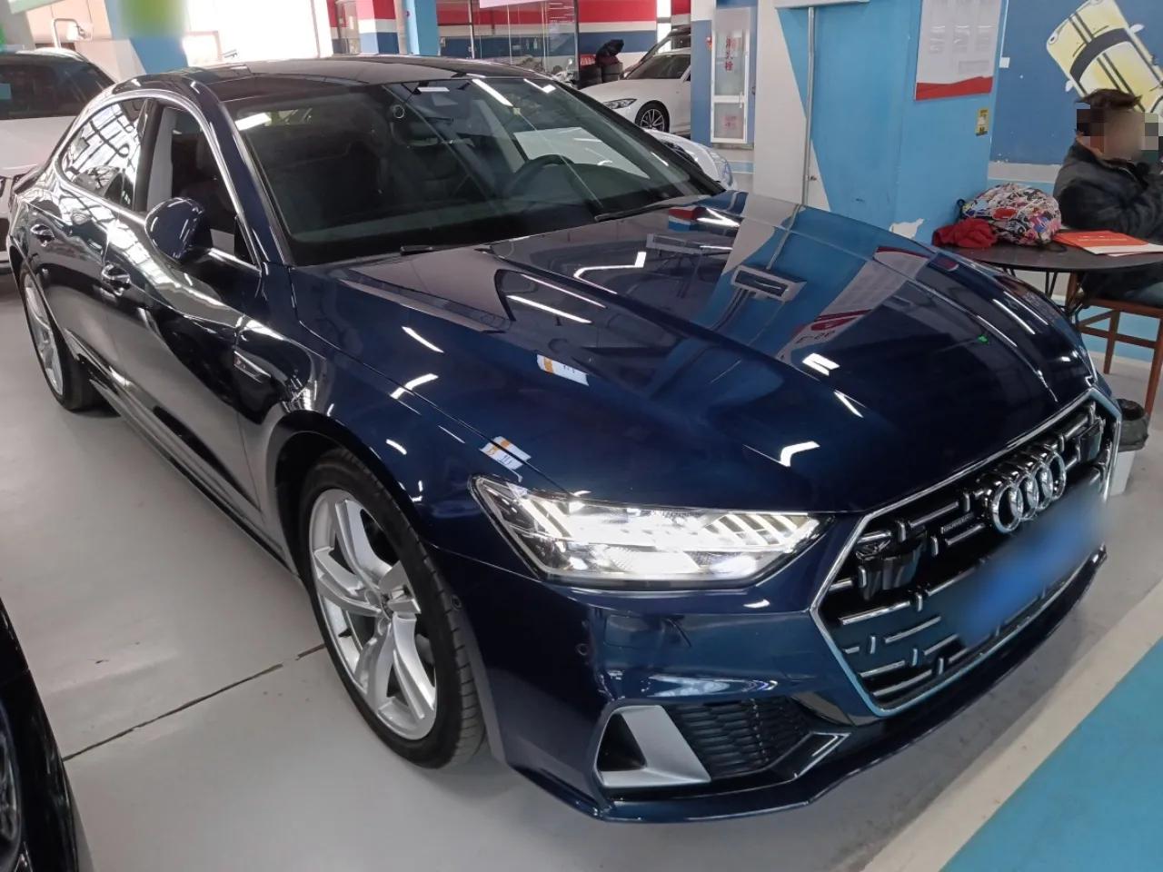 Audi A7L 2024 45TFSI quattro S-line Visionary Edition Flow Crystal Package — миниатюра 6