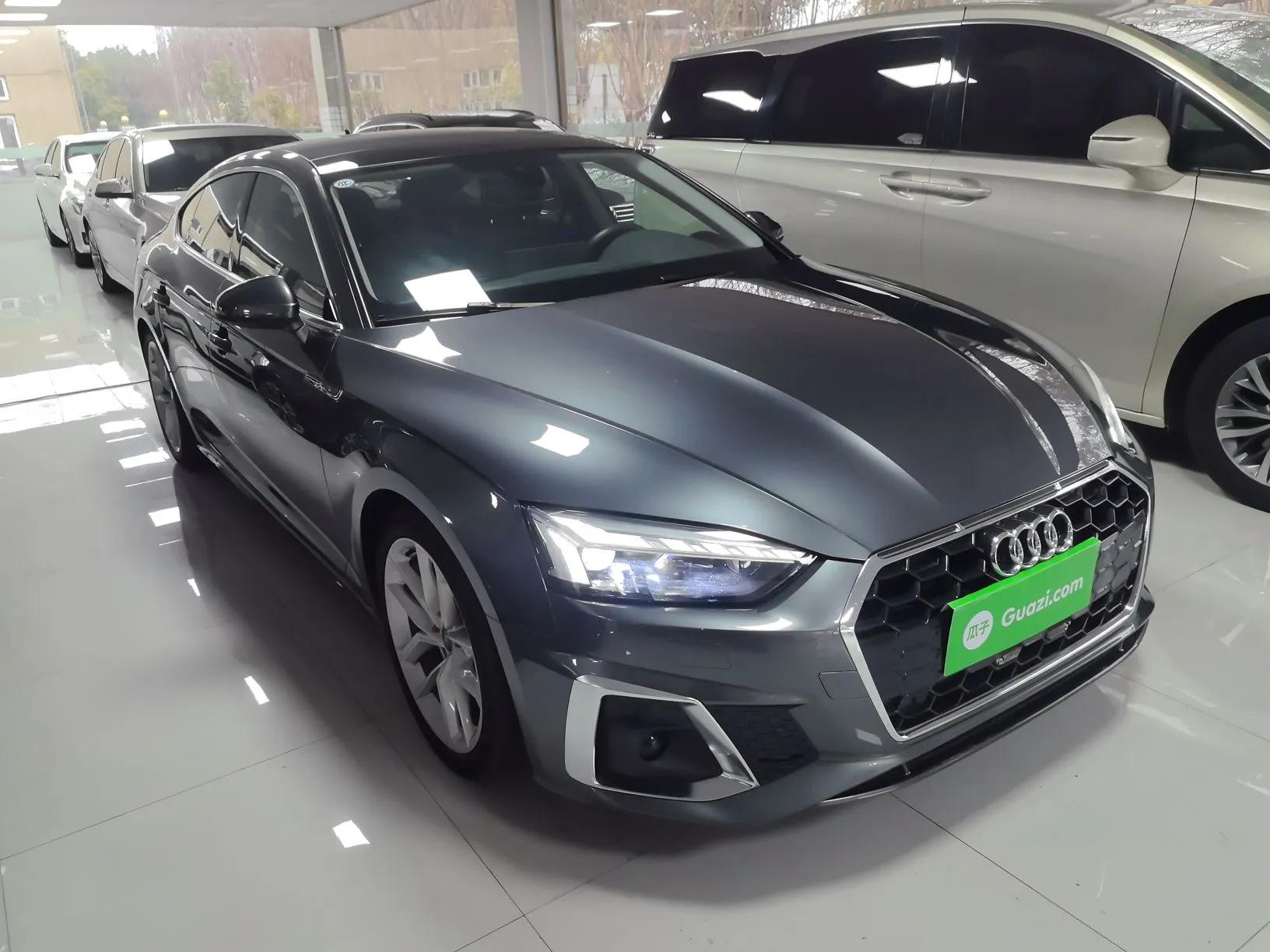 Audi A5 2024 Sportback 40 TFSI Fashionable and Dynamic Model — миниатюра 3