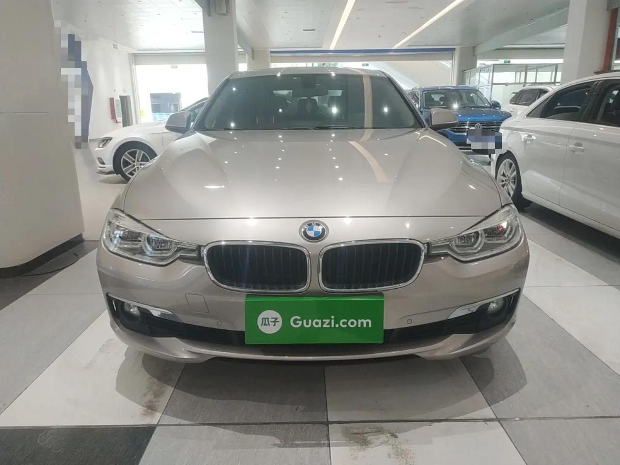 BMW 3 Series 2017 320Li Fashion Model — миниатюра 2