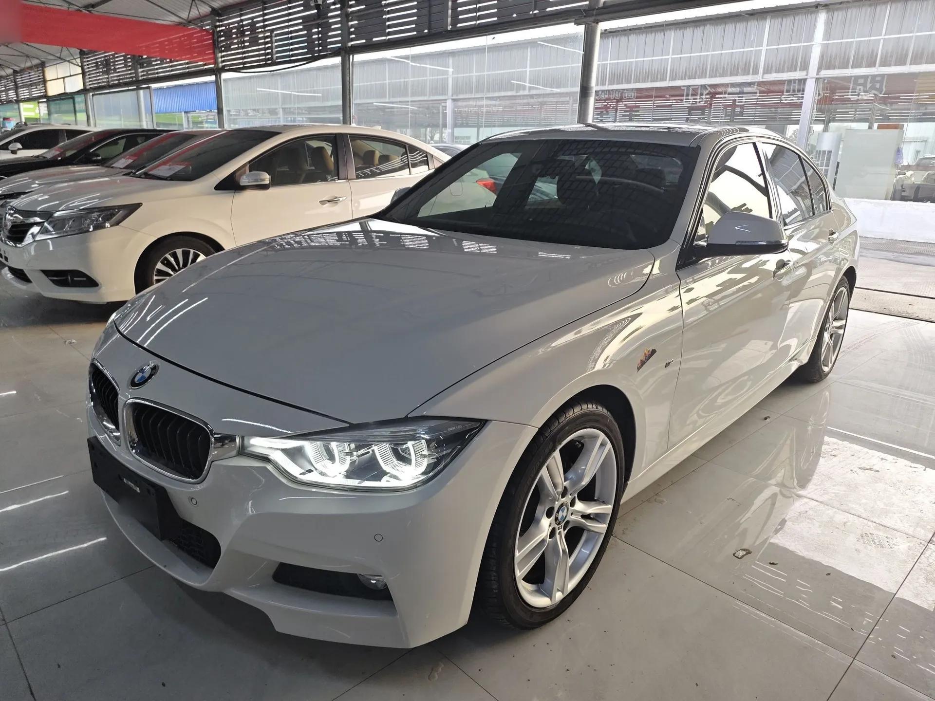 BMW 3 Series 2017 320i M Sport — миниатюра 1