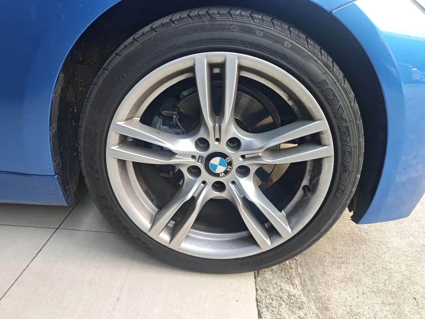 BMW 3 Series 2019 320Li M Sport Package — миниатюра 9