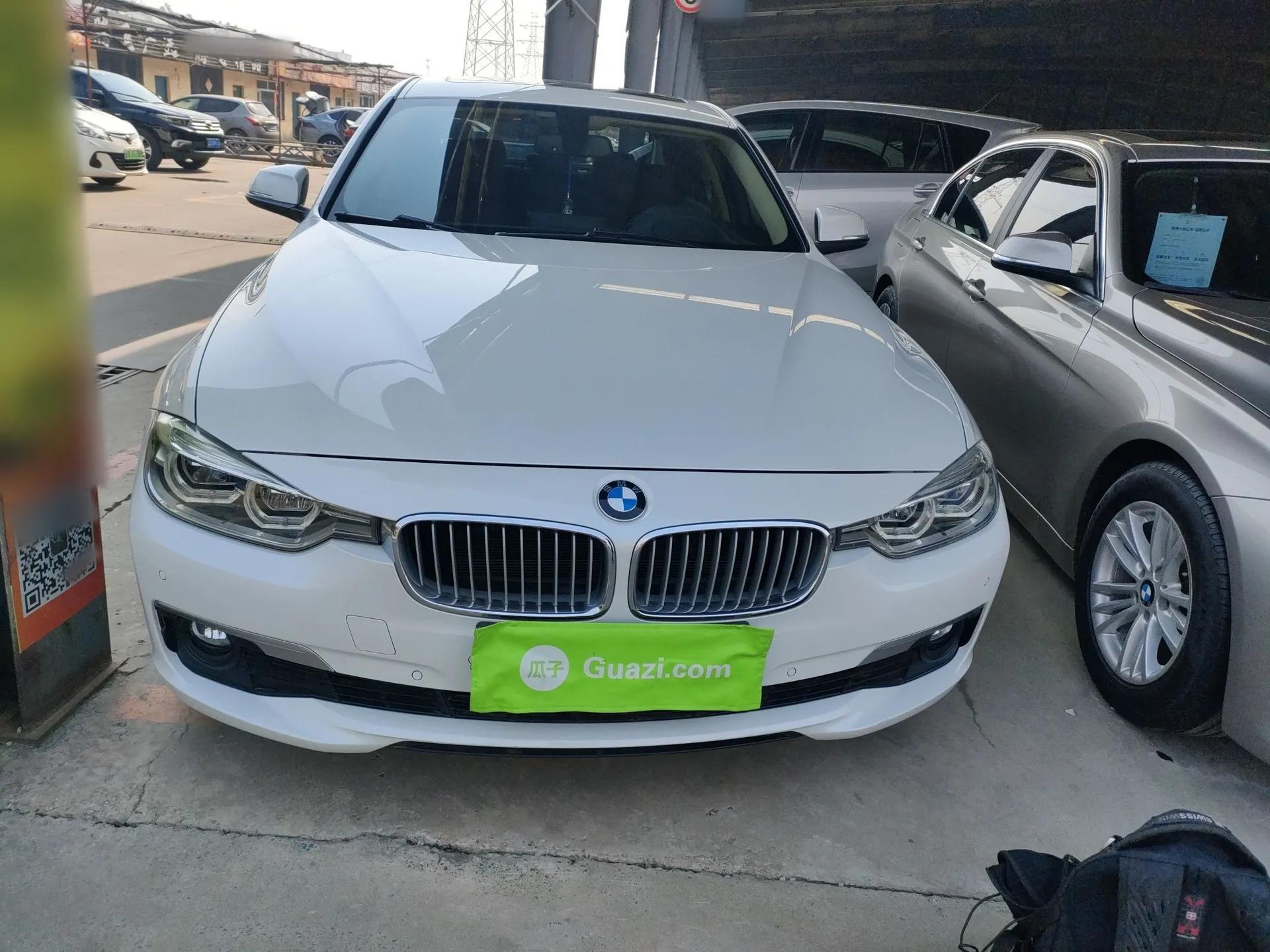 BMW 3 Series 2019 320Li Fashion Model — миниатюра 2