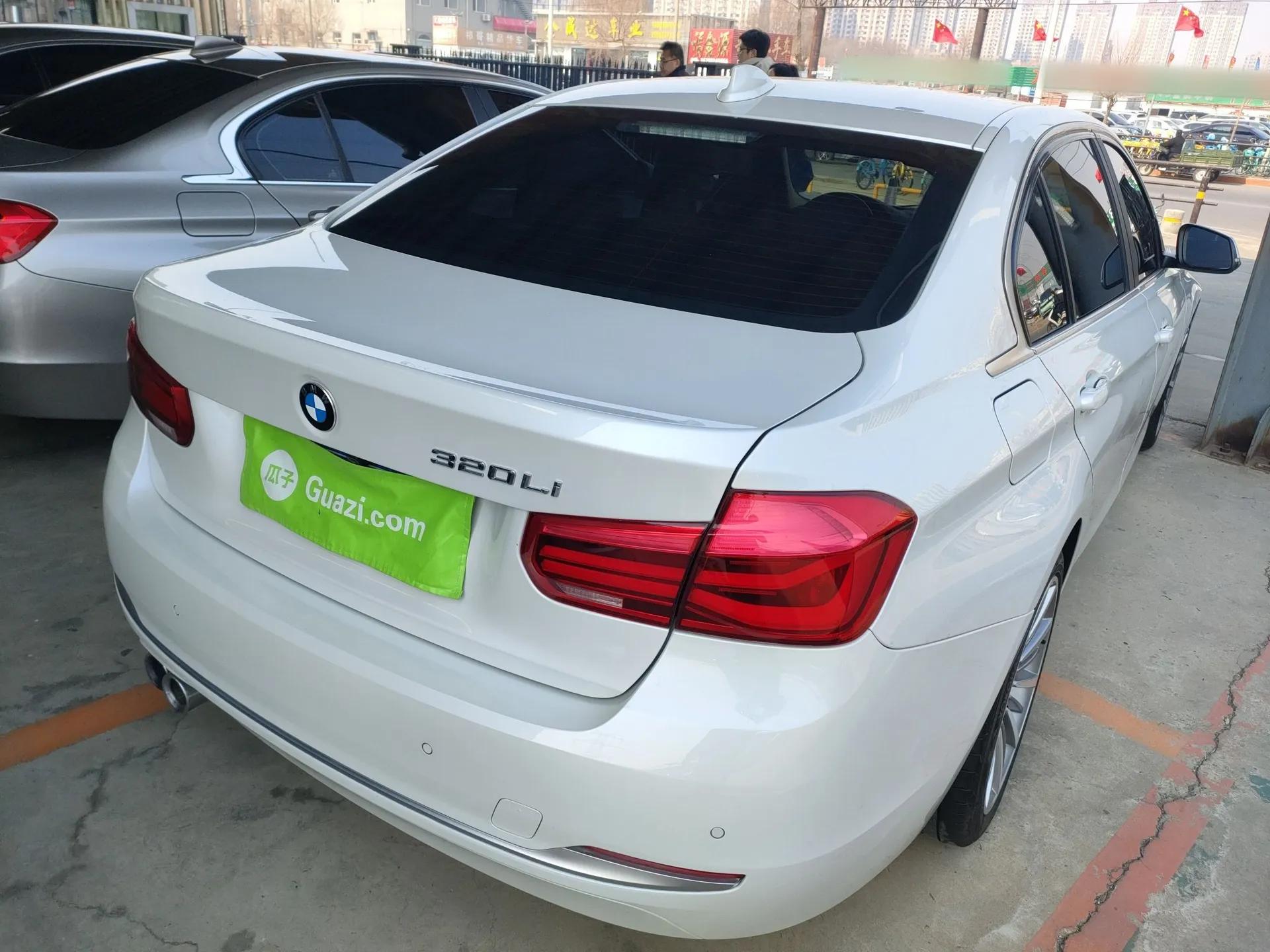 BMW 3 Series 2019 320Li Fashion Model — миниатюра 6
