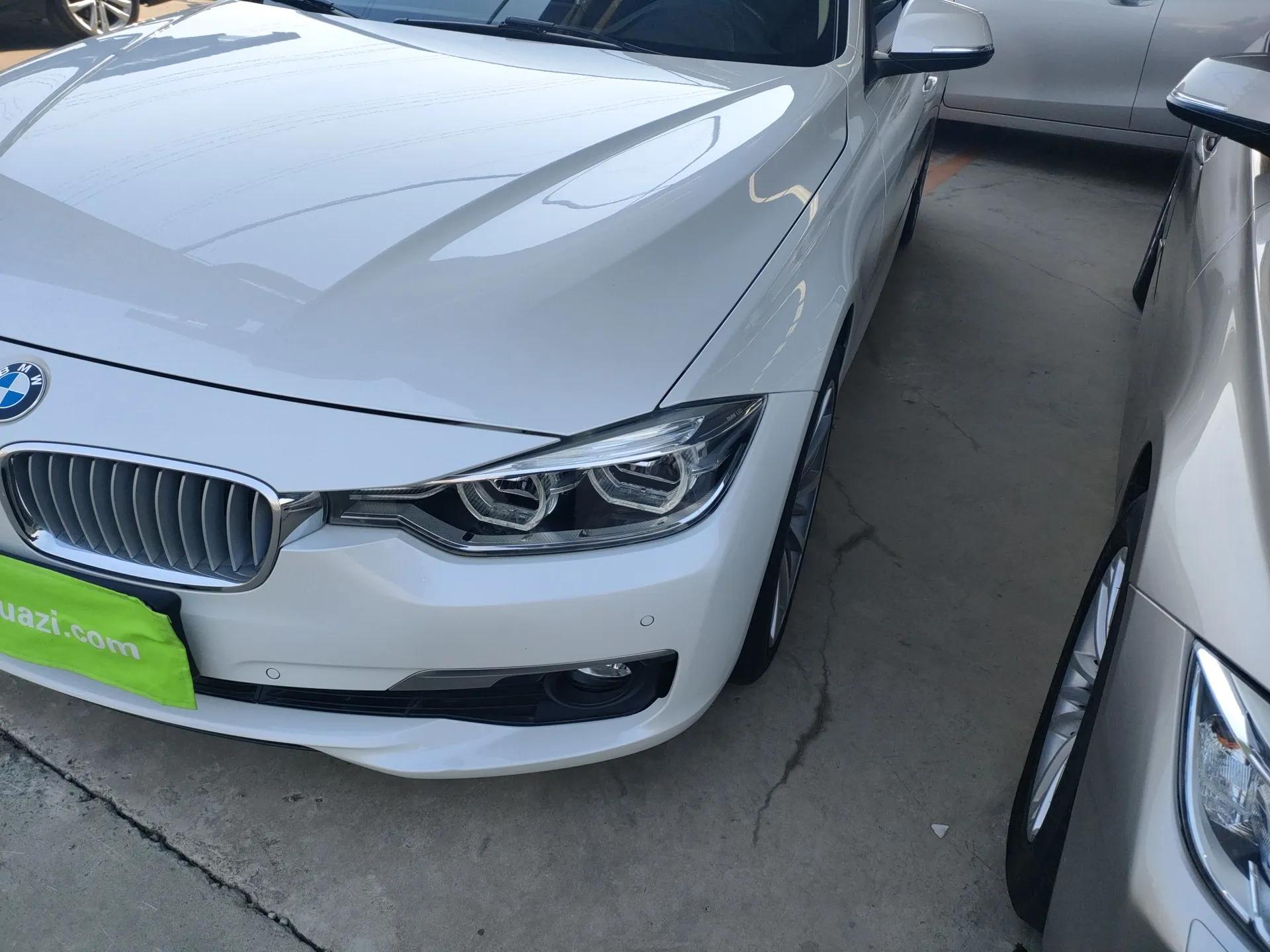 BMW 3 Series 2019 320Li Fashion Model — миниатюра 9