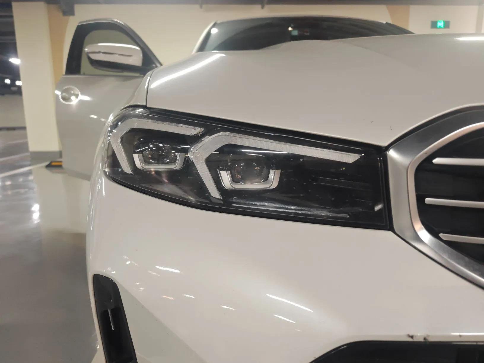 BMW 3 Series 2023 325Li M Sport Package — миниатюра 7