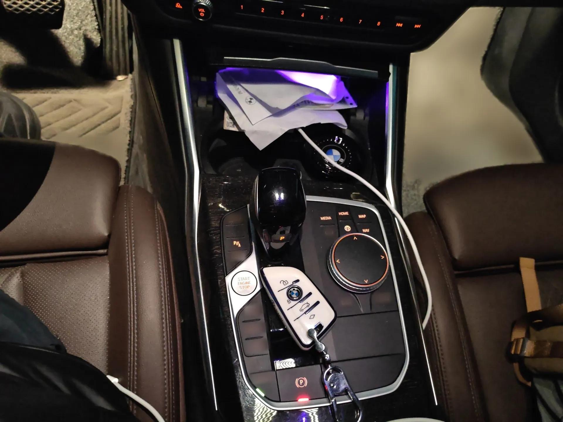 BMW 3 Series 2022 325Li M Sport Package — миниатюра 13