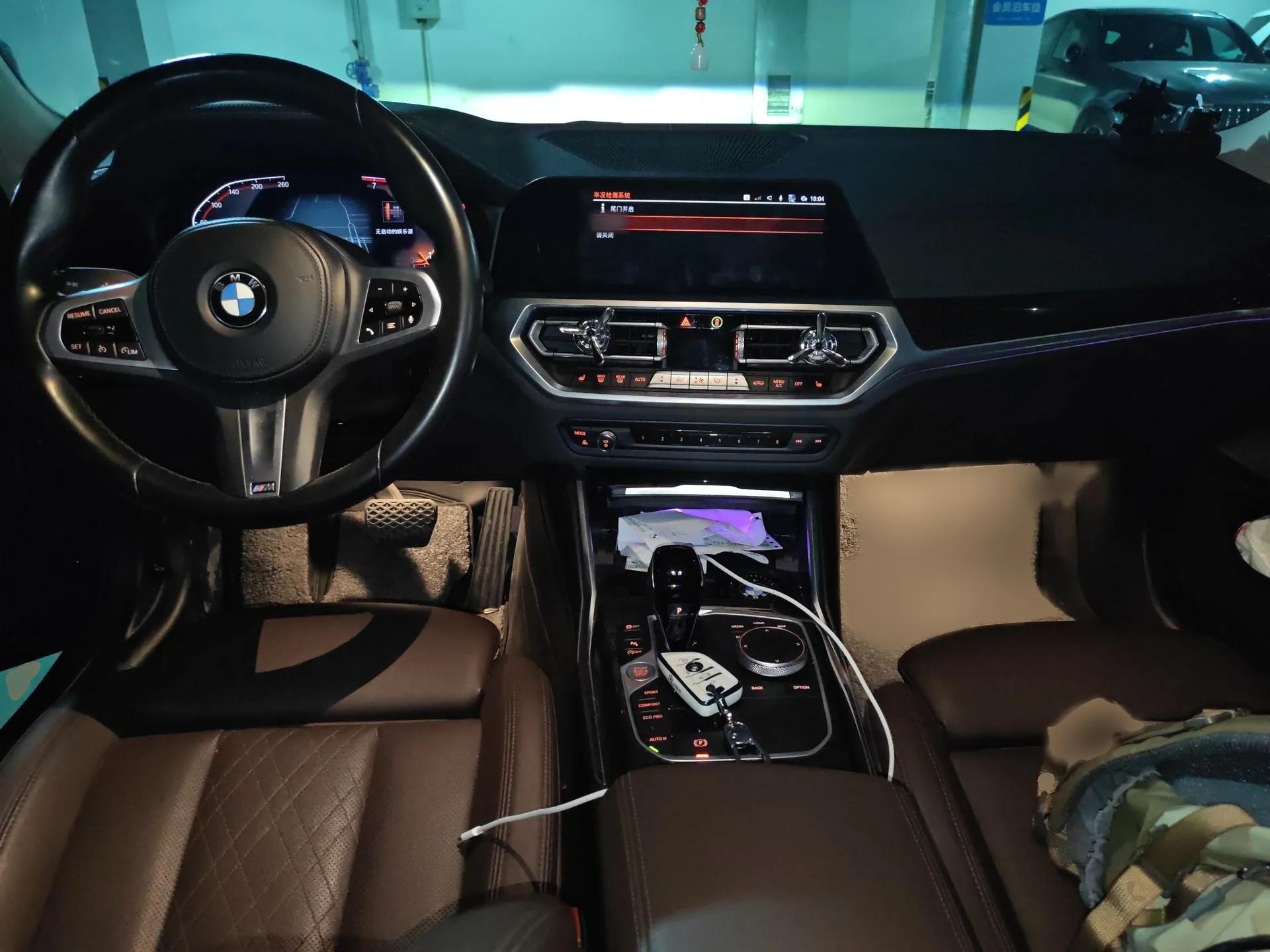 BMW 3 Series 2022 325Li M Sport Package — миниатюра 18