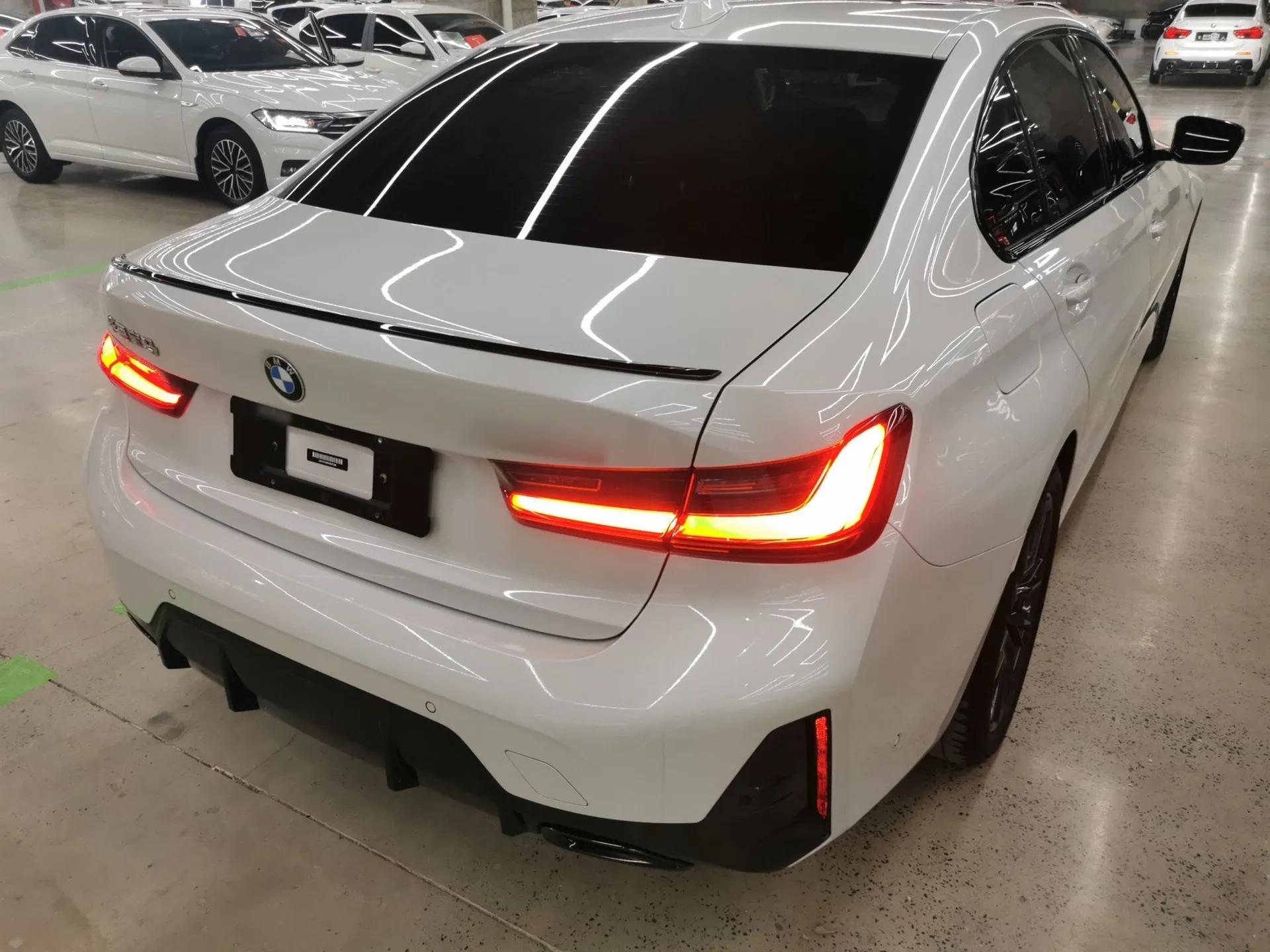 BMW 3 Series 2023 325Li M Sport Night Edition Package — миниатюра 6