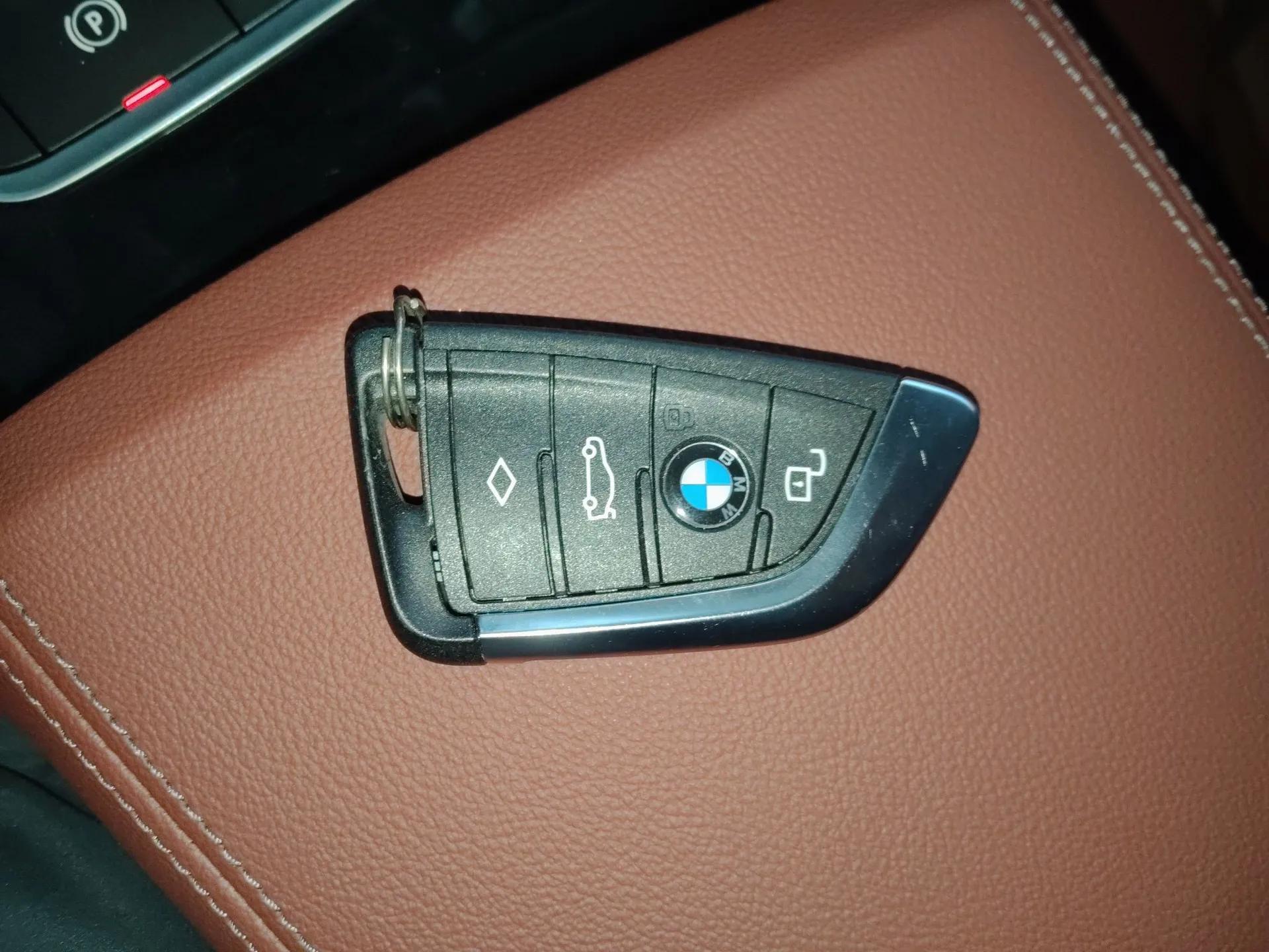 BMW 3 Series 2024 320Li M Sport Package — миниатюра 12