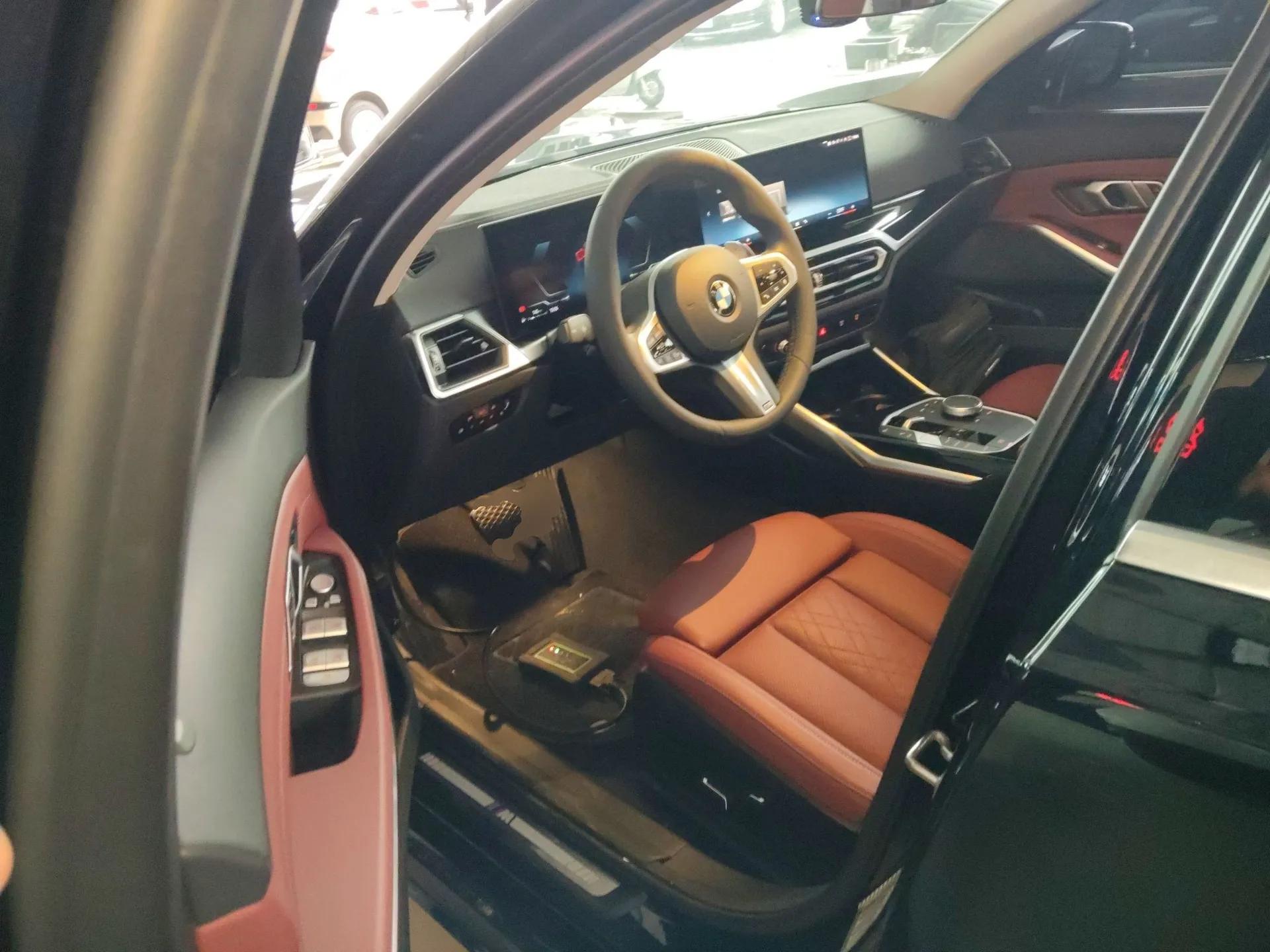 BMW 3 Series 2024 320Li M Sport Package — миниатюра 19