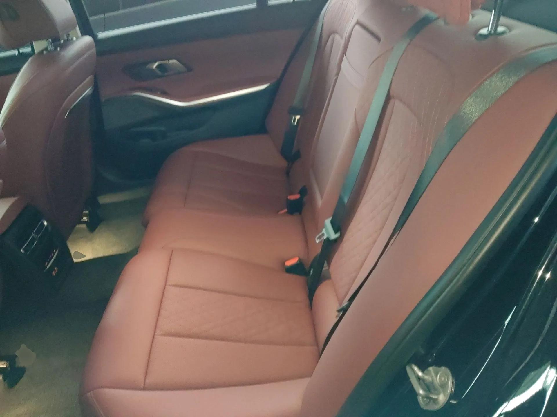 BMW 3 Series 2024 320Li M Sport Package — миниатюра 20