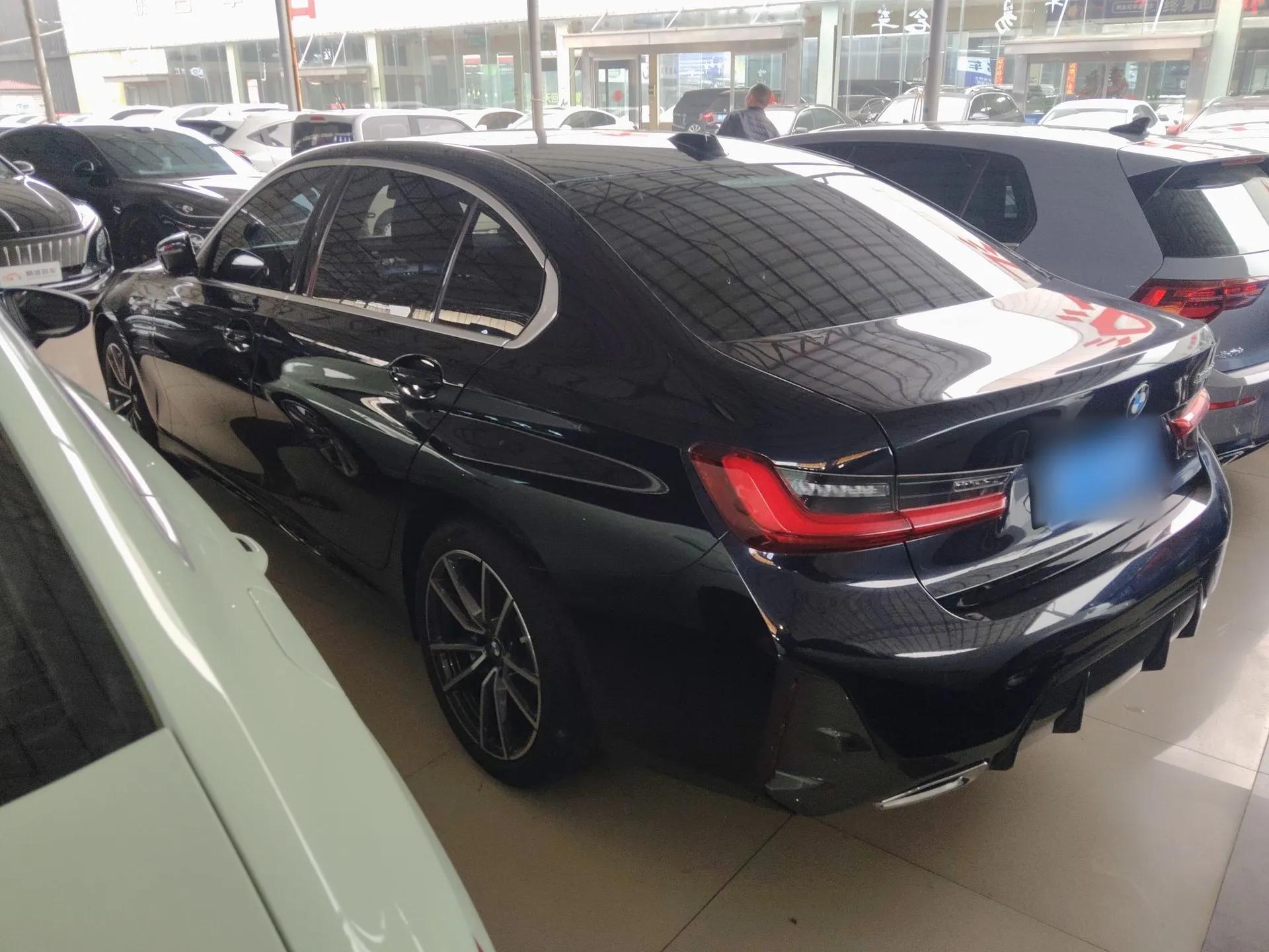 BMW 3 Series 2024 320Li M Sport Package — миниатюра 4