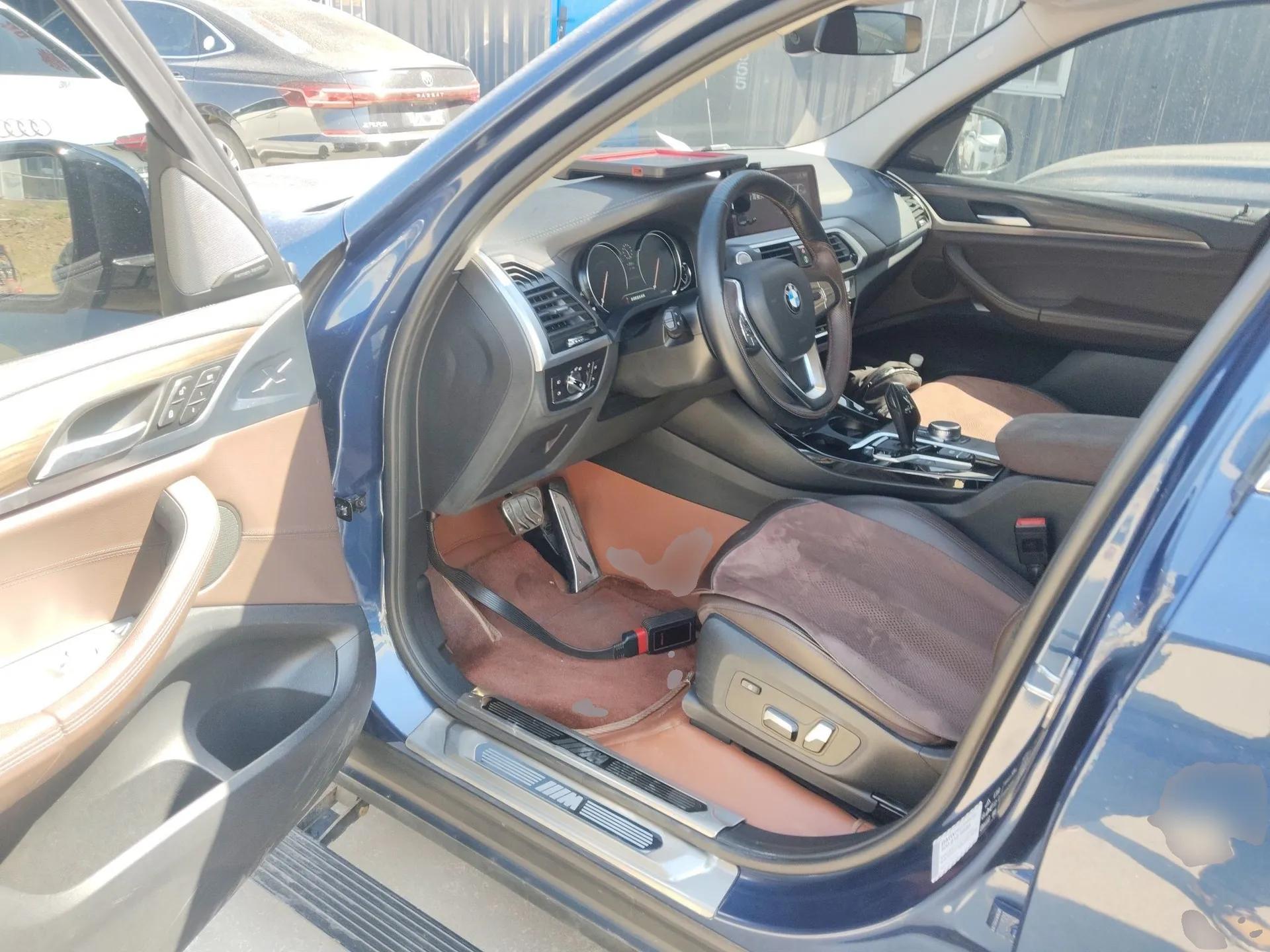BMW X3 2018 xDrive28i Luxury Package China VI Emission Standard — миниатюра 19
