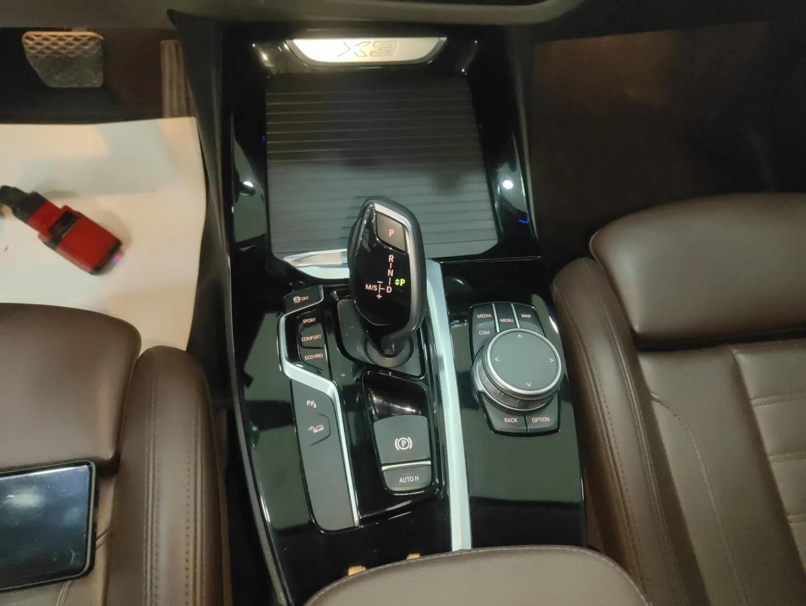 BMW X3 2021 xDrive28i Luxury Package — миниатюра 17