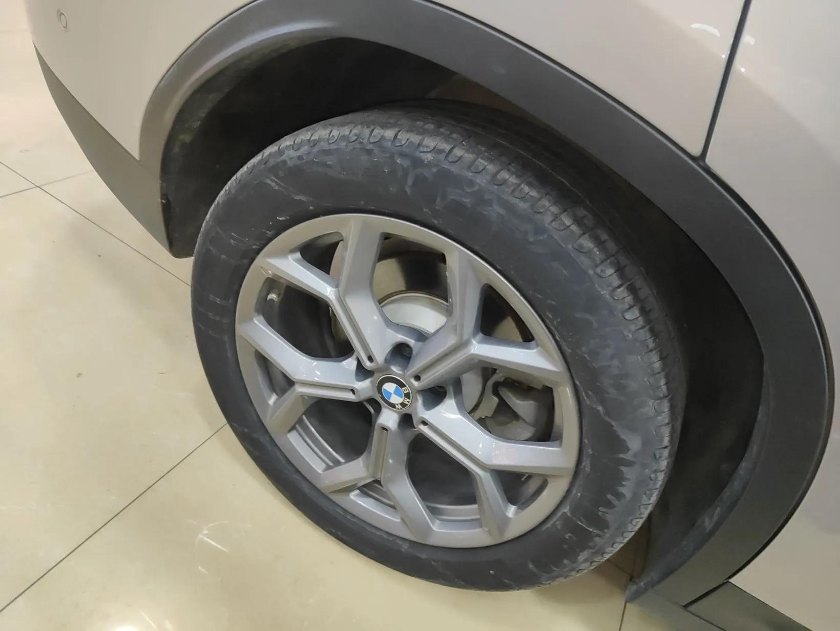 BMW X3 2021 xDrive28i Luxury Package — миниатюра 10