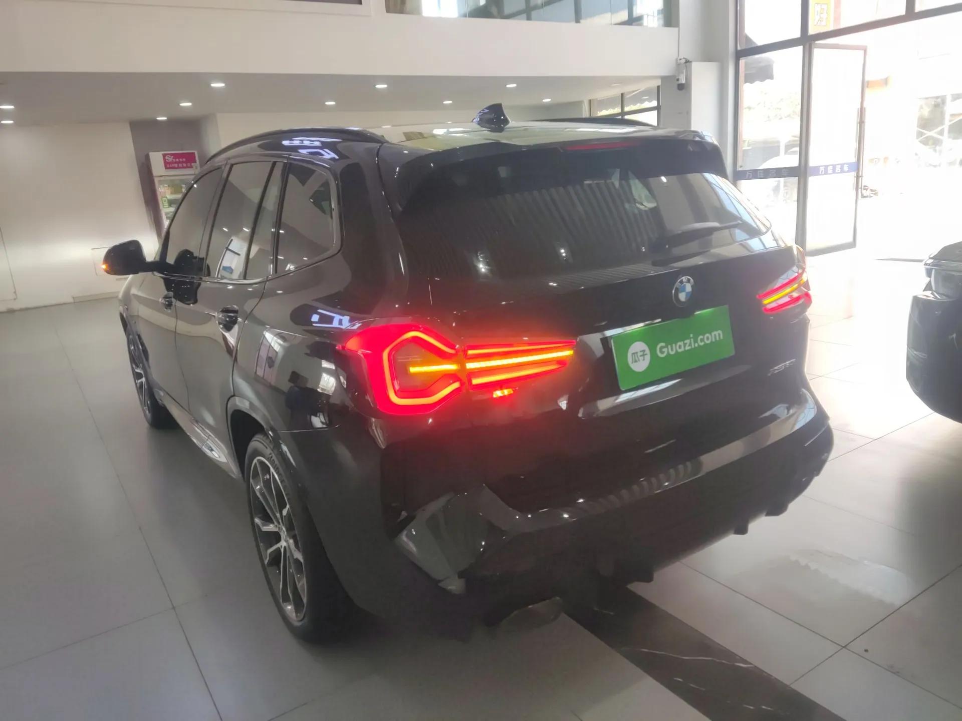 BMW X3 2022 Second Facelift xDrive30i Leading Edition M Night Sky Package — миниатюра 4