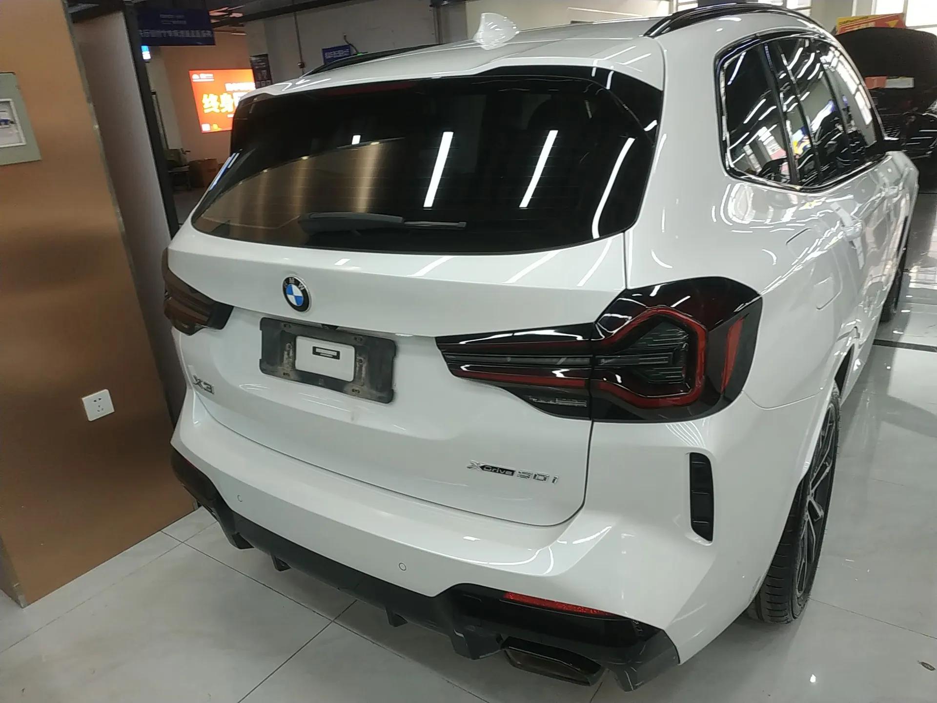 BMW X3 2022 xDrive30i Luxury Model M Night Sky Package — миниатюра 3