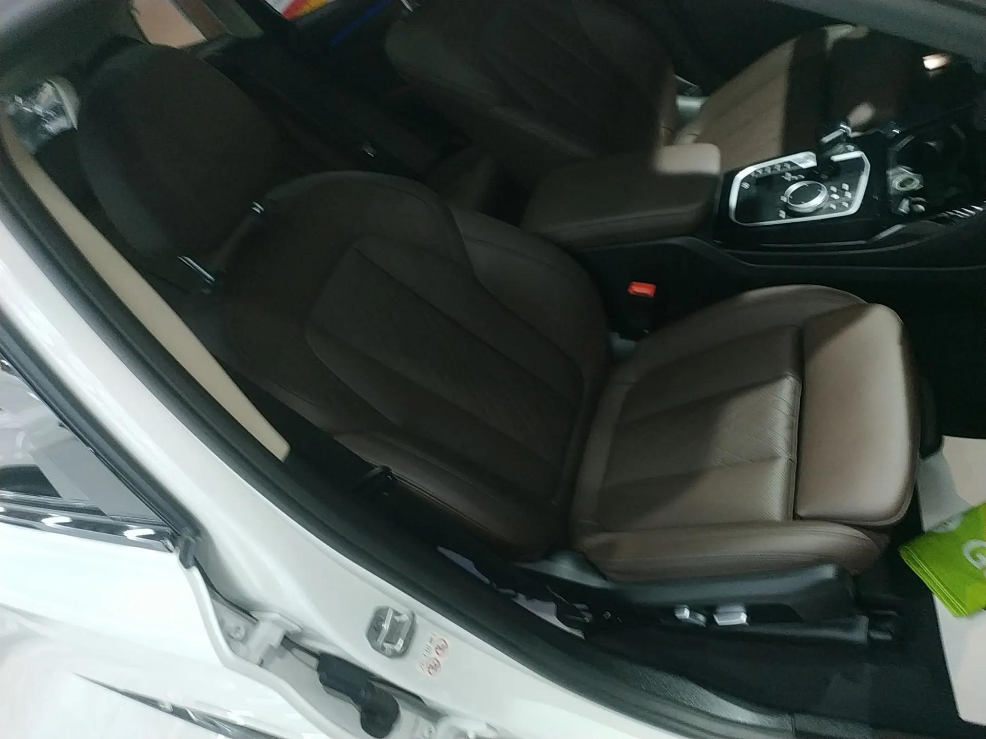 BMW X3 2022 xDrive30i Luxury Model M Night Sky Package — миниатюра 23