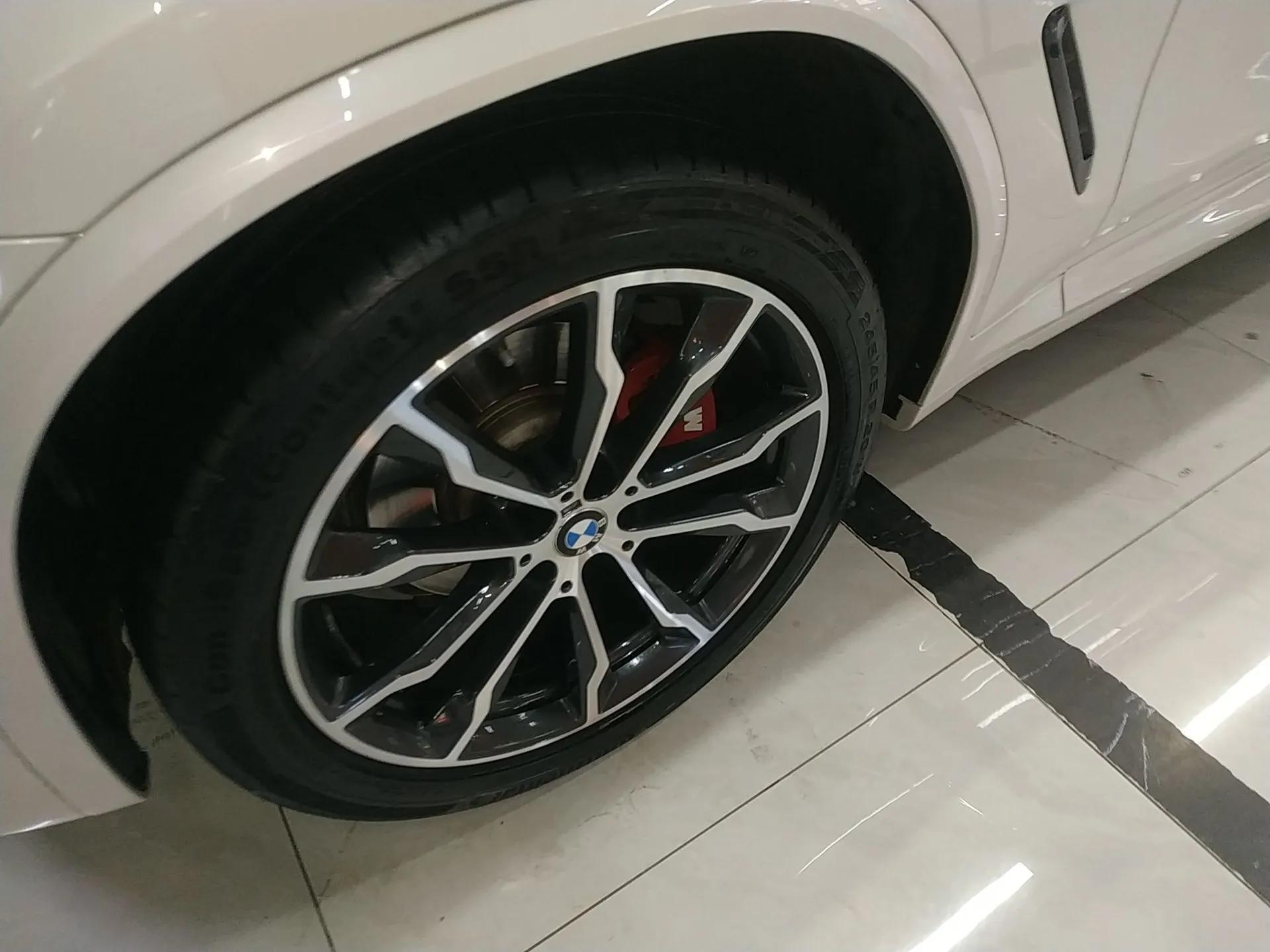 BMW X3 2022 xDrive30i Luxury Model M Night Sky Package — миниатюра 9