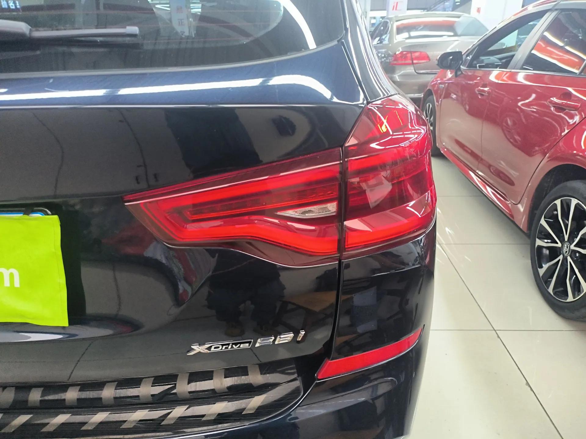 BMW X3 2021 xDrive28i M Sport Package — миниатюра 8