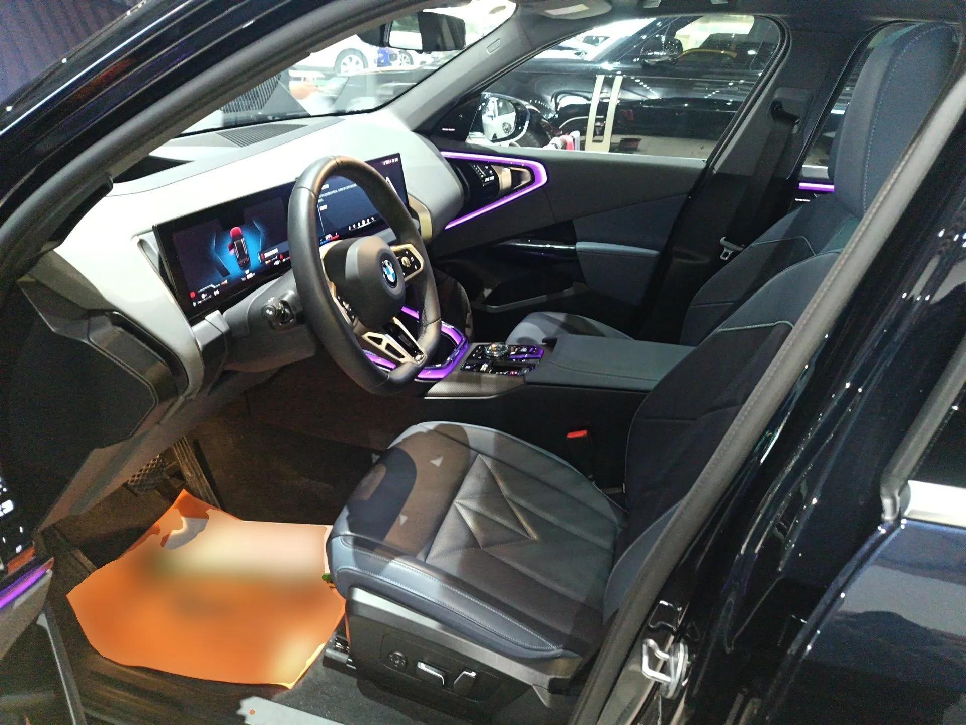 BMW X3 2025 xDrive30L Luxury Edition M Sport Package — миниатюра 17