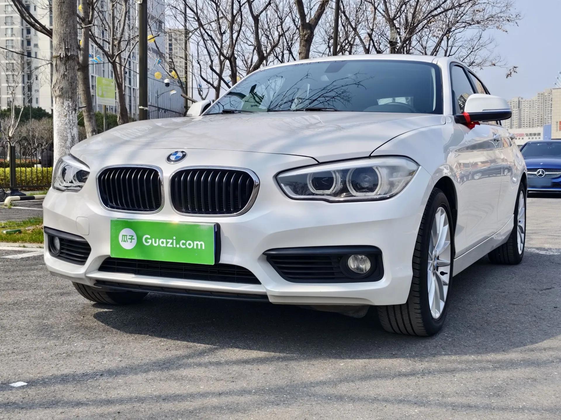 BMW 1 Series 2015 120i Leading Model — миниатюра 1