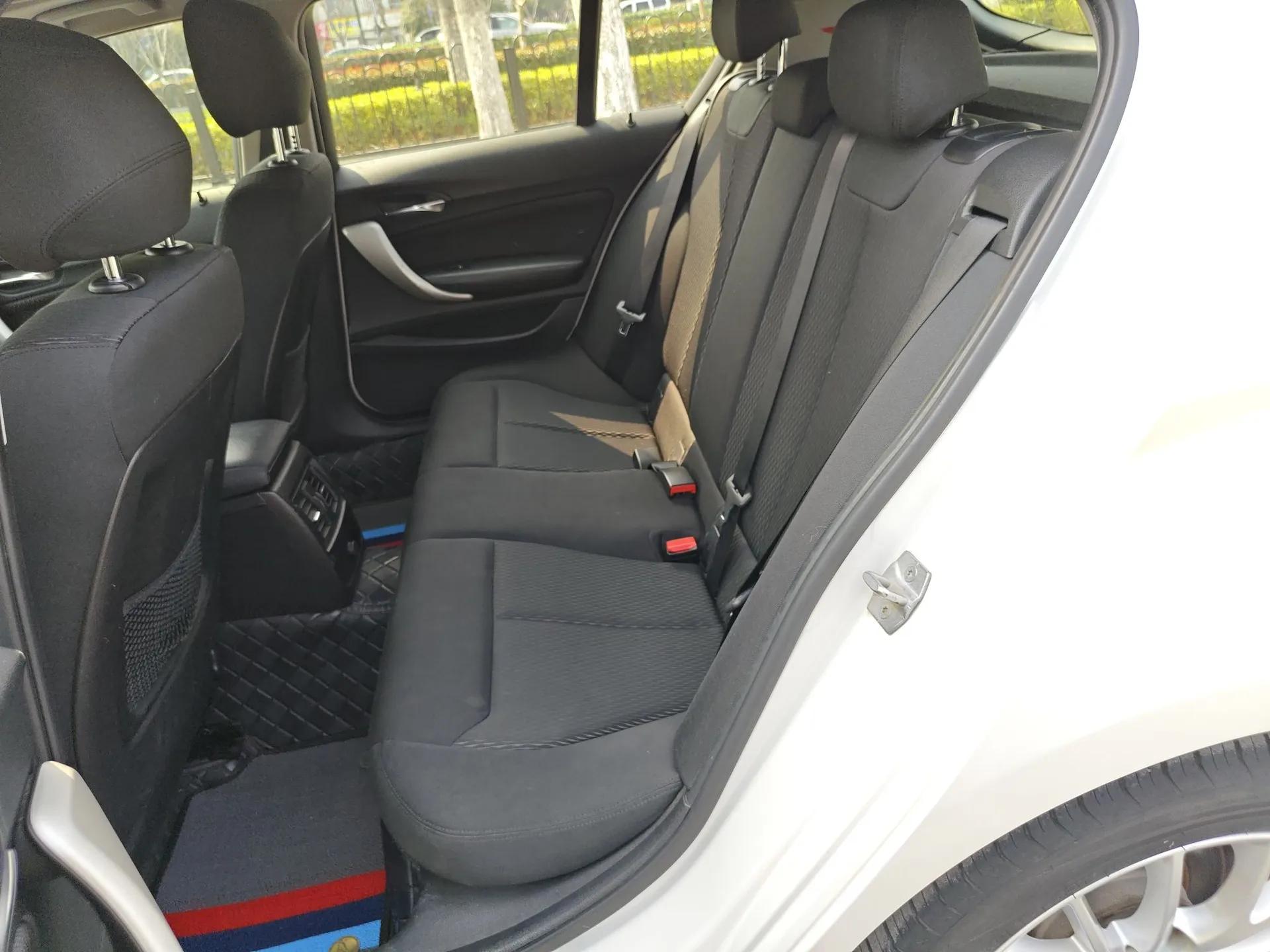 BMW 1 Series 2015 120i Leading Model — миниатюра 20