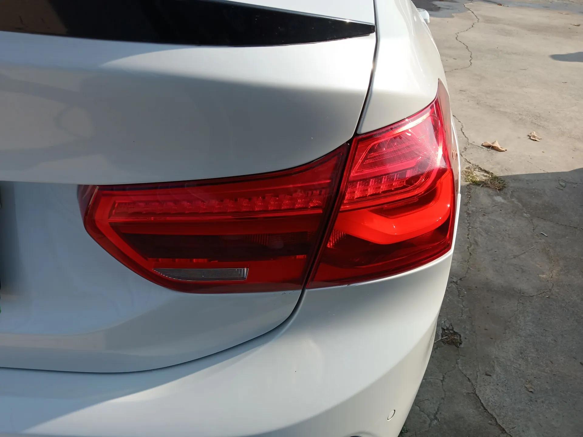 BMW 1 Series 2018 118i Sport Edition — миниатюра 8