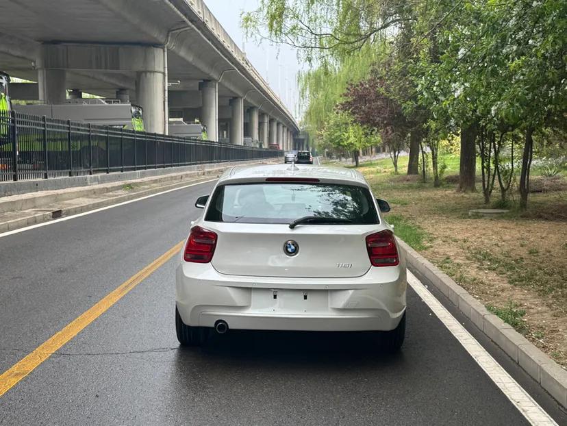 BMW 1 Series 2013 Revised 116i Urban Edition — миниатюра 5