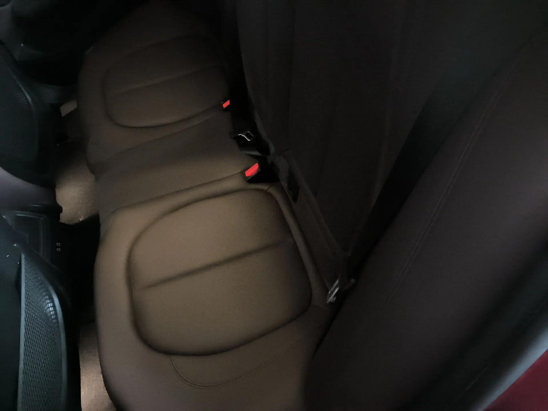 BMW 1 Series 2020 125i Leading Model M Sport Package — миниатюра 20