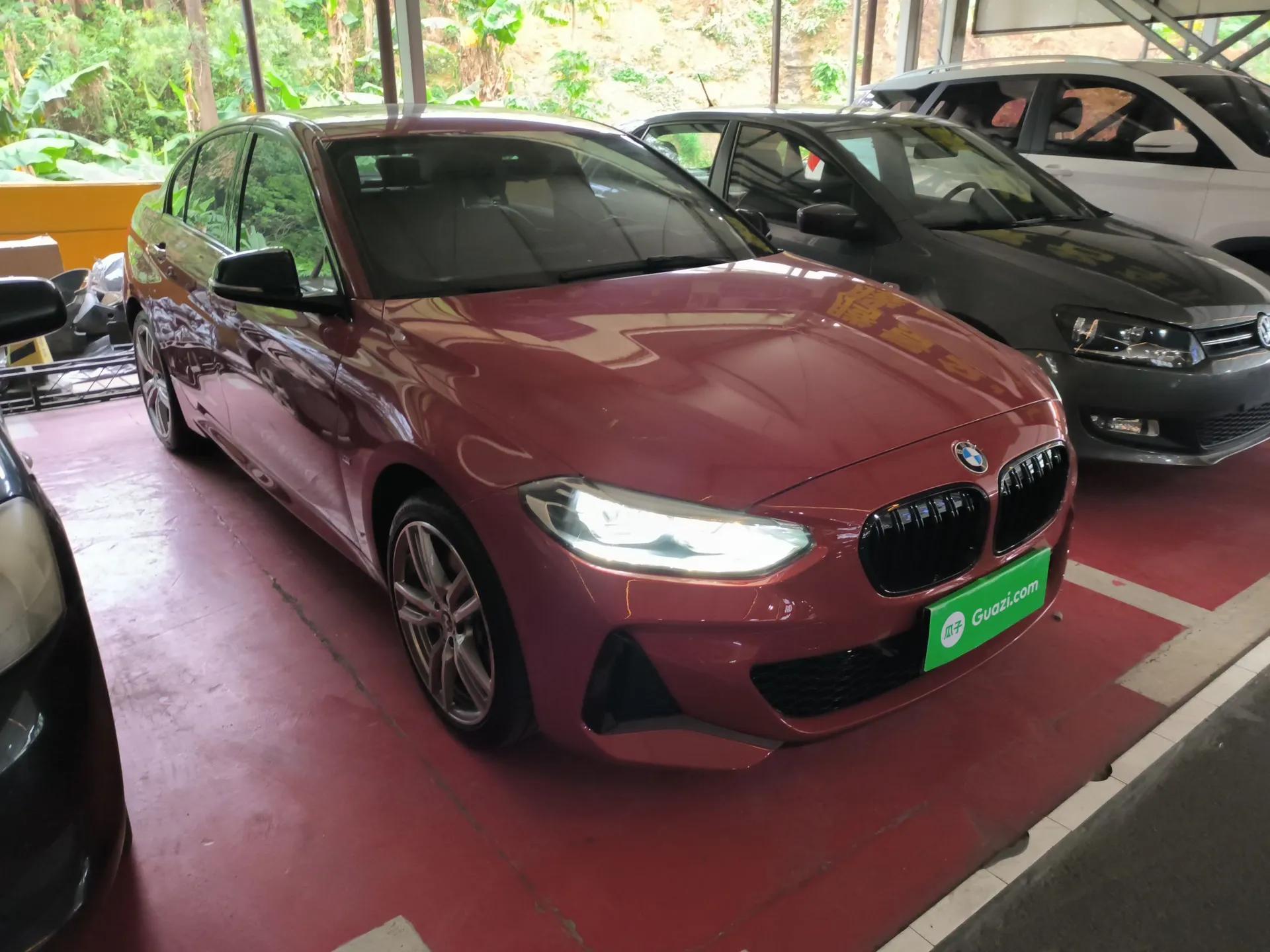 BMW 1 Series 2020 125i Leading Model M Sport Package — миниатюра 3