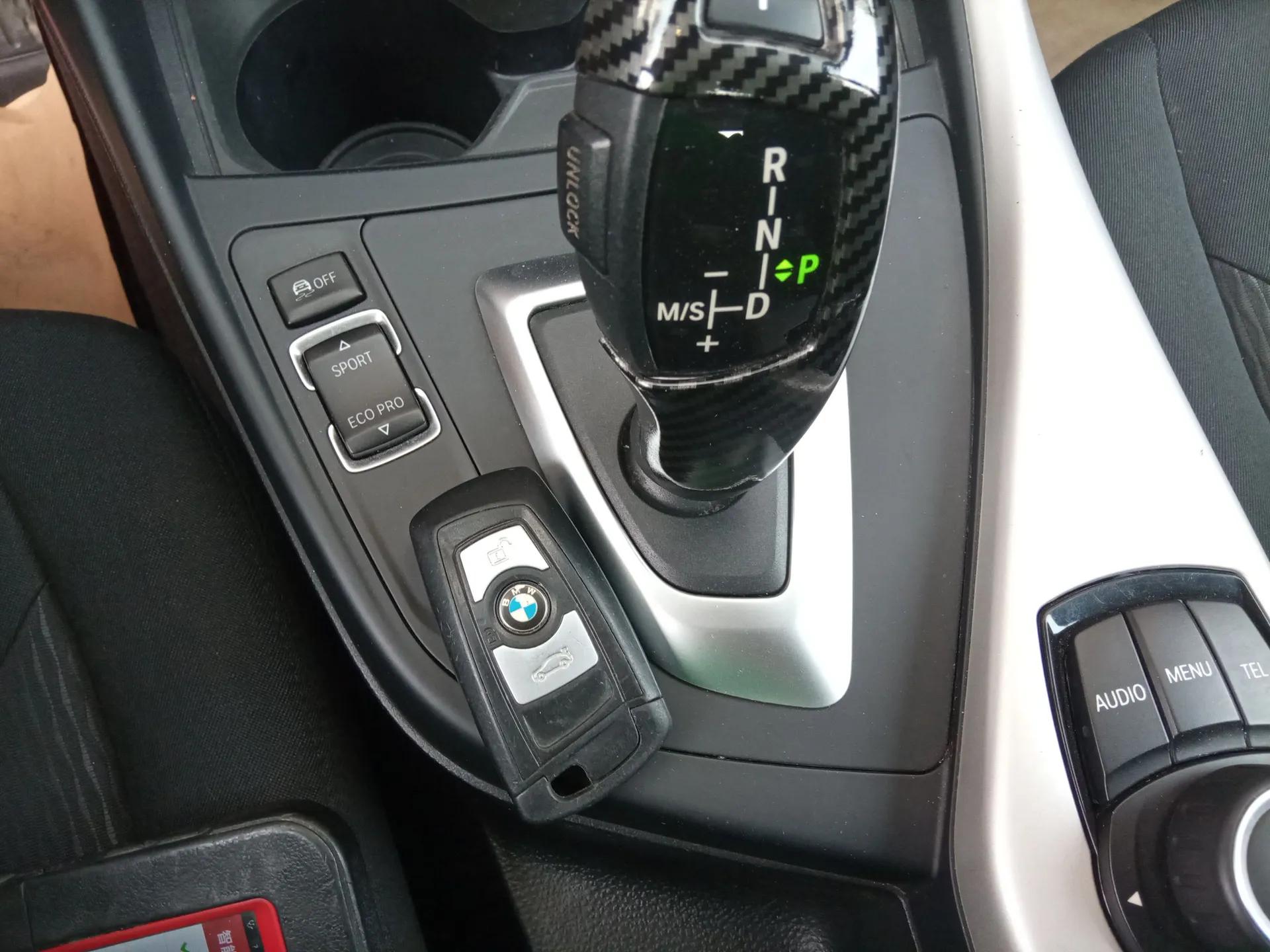 BMW 1 Series 2016 118i Leading Model — миниатюра 19