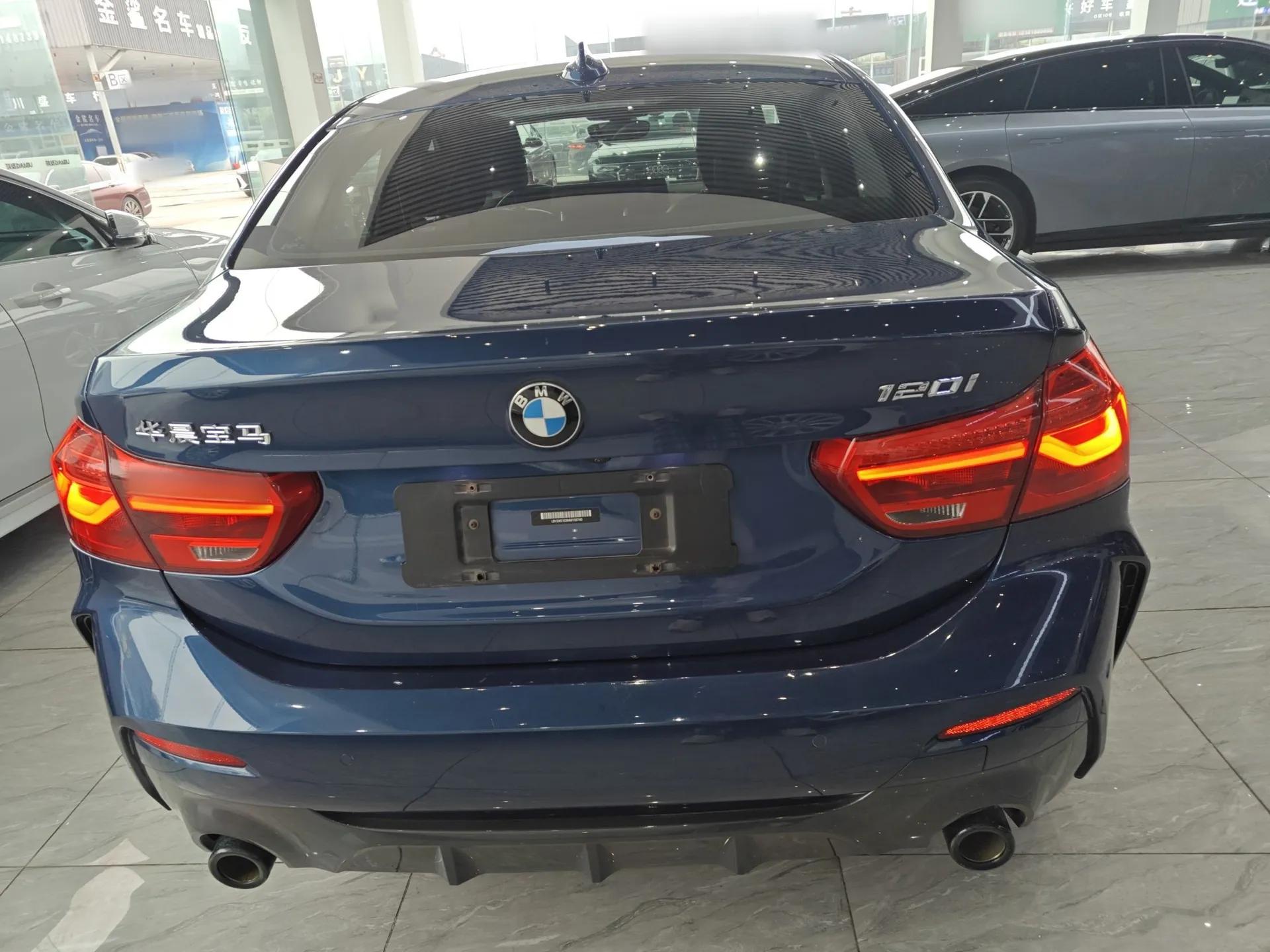 BMW 1 Series 2021 Revised 120i M Sport Night Edition — миниатюра 5