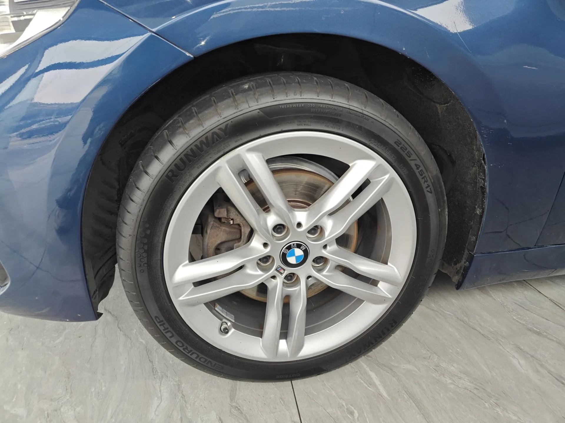 BMW 1 Series 2021 Revised 120i M Sport Night Edition — миниатюра 8