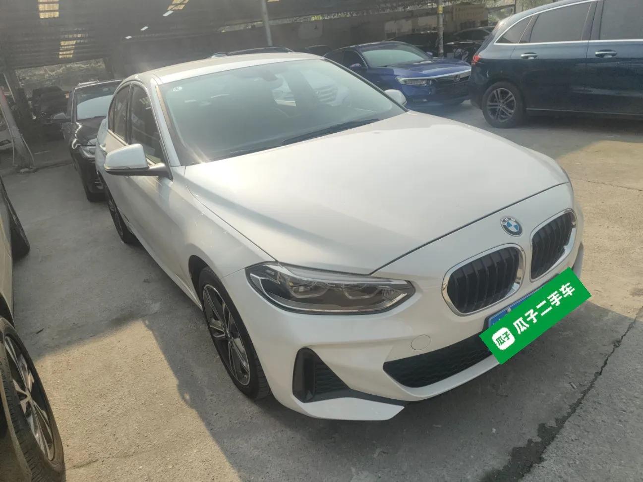 BMW 1 Series 2021 Revised 120i M Sport Edition — миниатюра 4