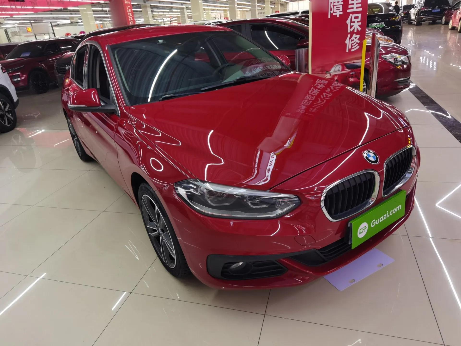 BMW 1 Series 2019 118i Fashion Model — миниатюра 6