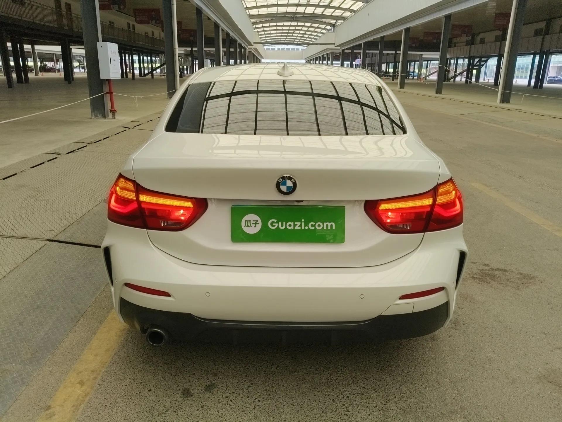 BMW 1 Series 2019 118i M Sport Package — миниатюра 5